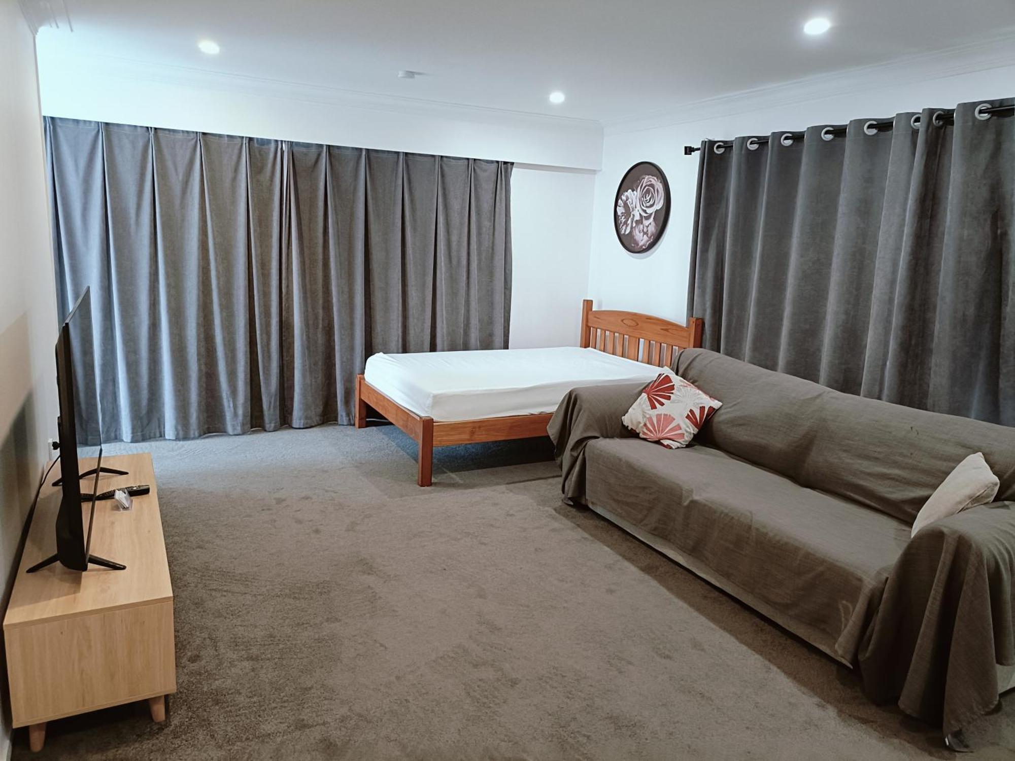 Ali Motel Auckland Room photo